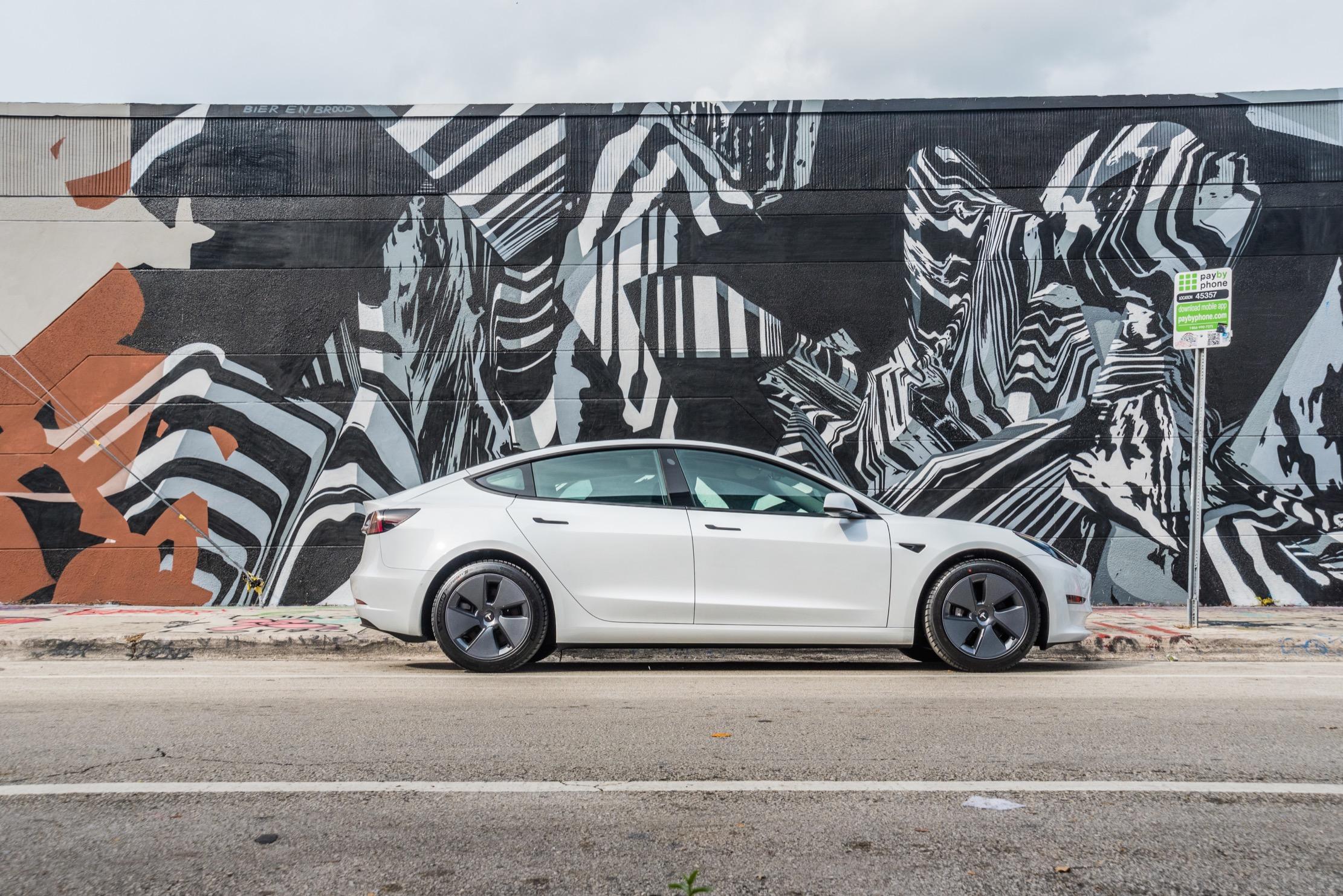 Tesla Model 3 2022 in 