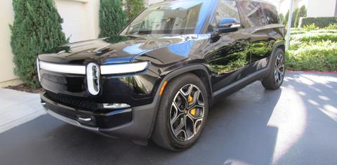 Rivian R1S 2023