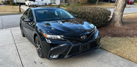 Toyota Camry 2021