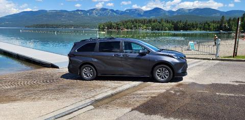 Toyota Sienna 2025