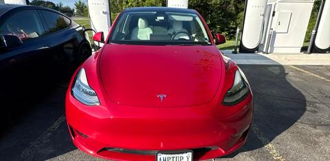 Tesla Model Y 2022