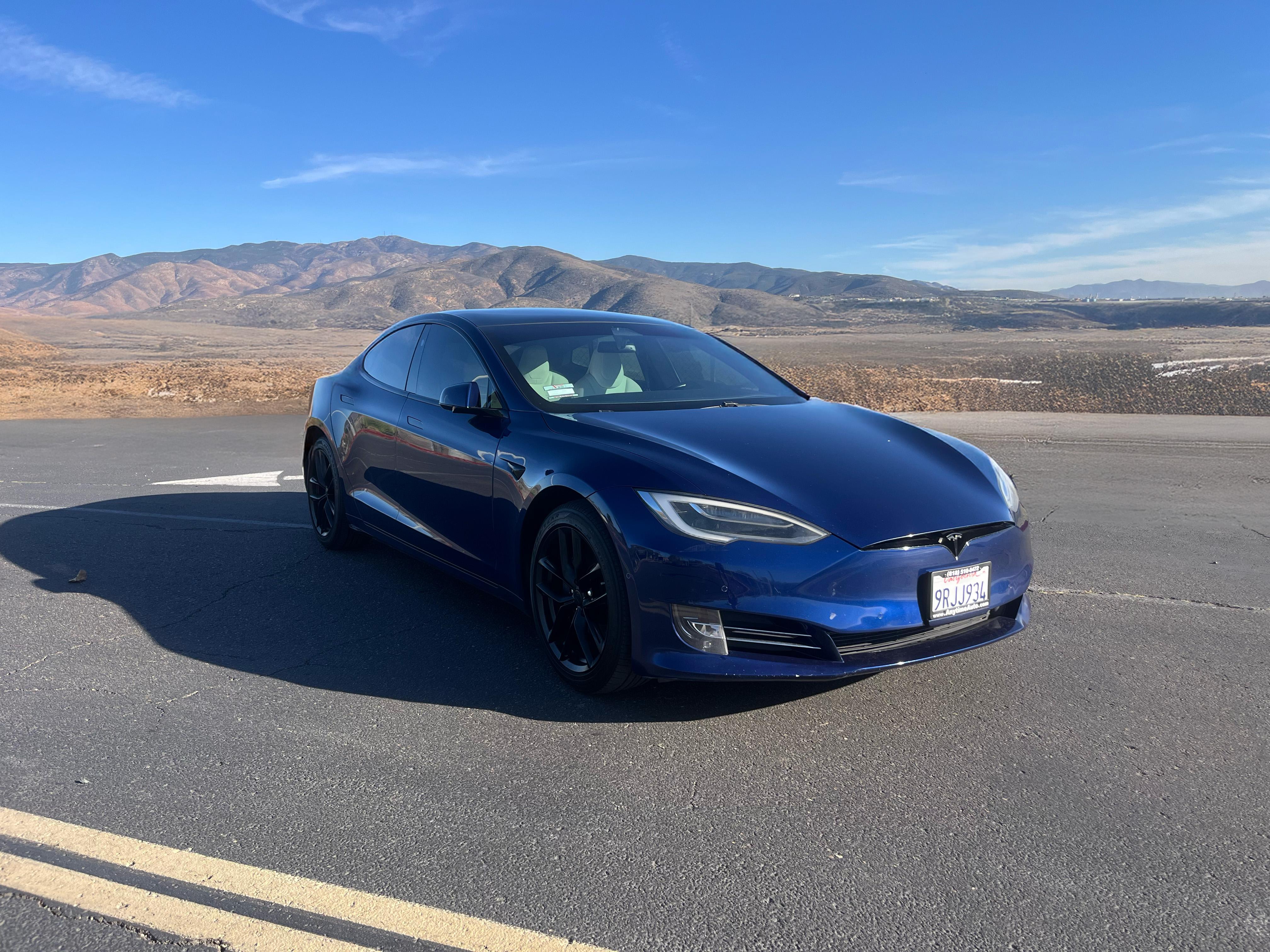 Tesla Model S 2018 in Chula Vista, CA