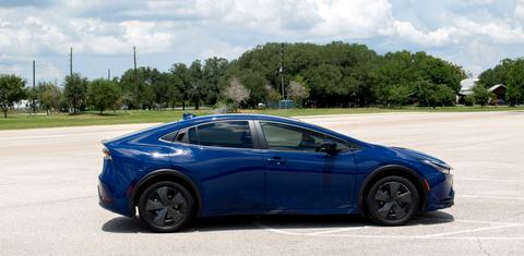 Toyota Prius 2024