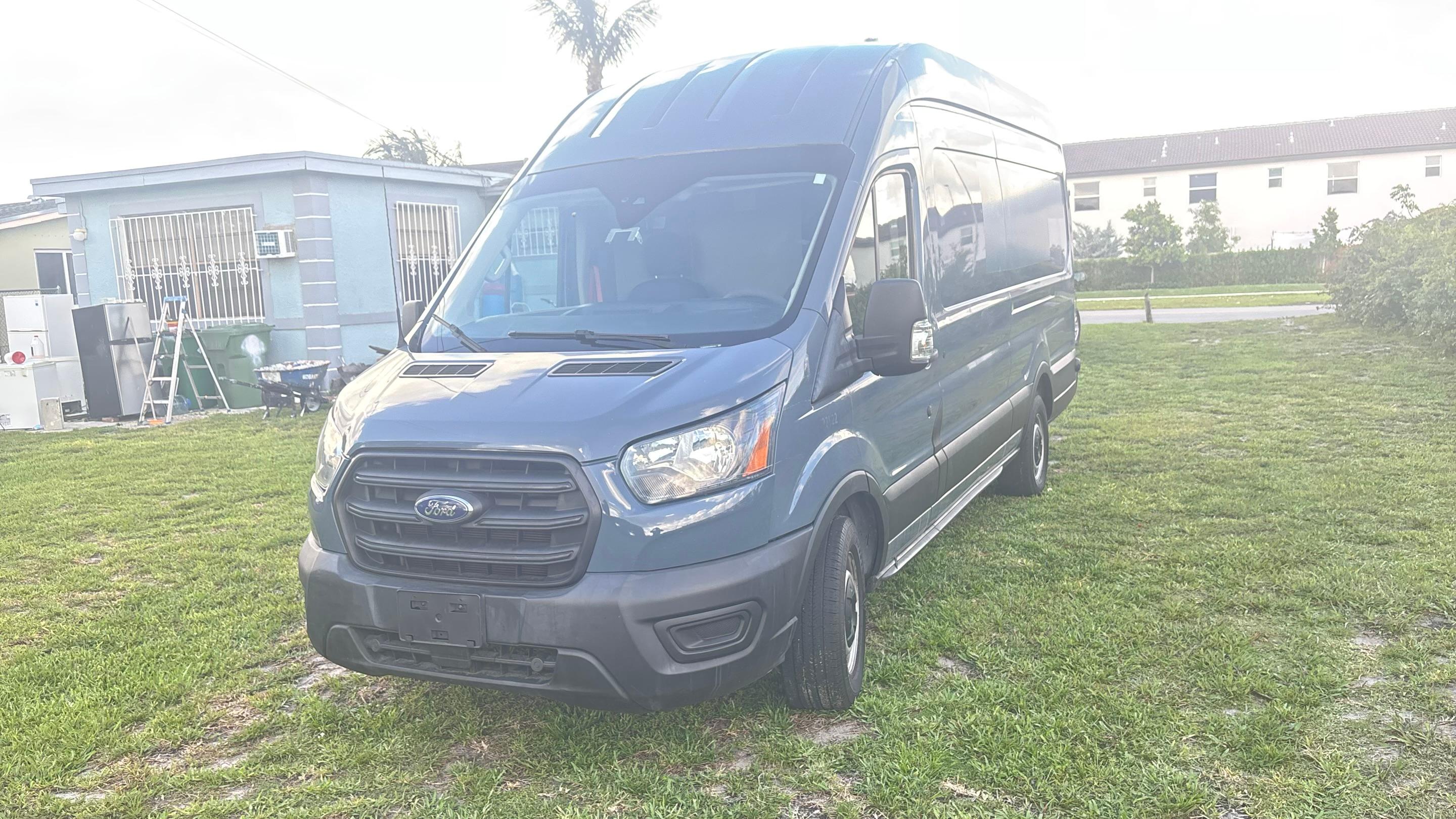 Ford Transit Cargo 2020 in Miami, FL