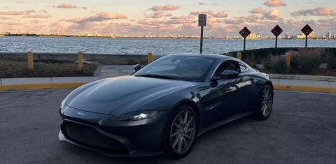 Aston Martin Vantage 2020