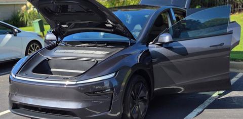 Tesla Model Y 2026