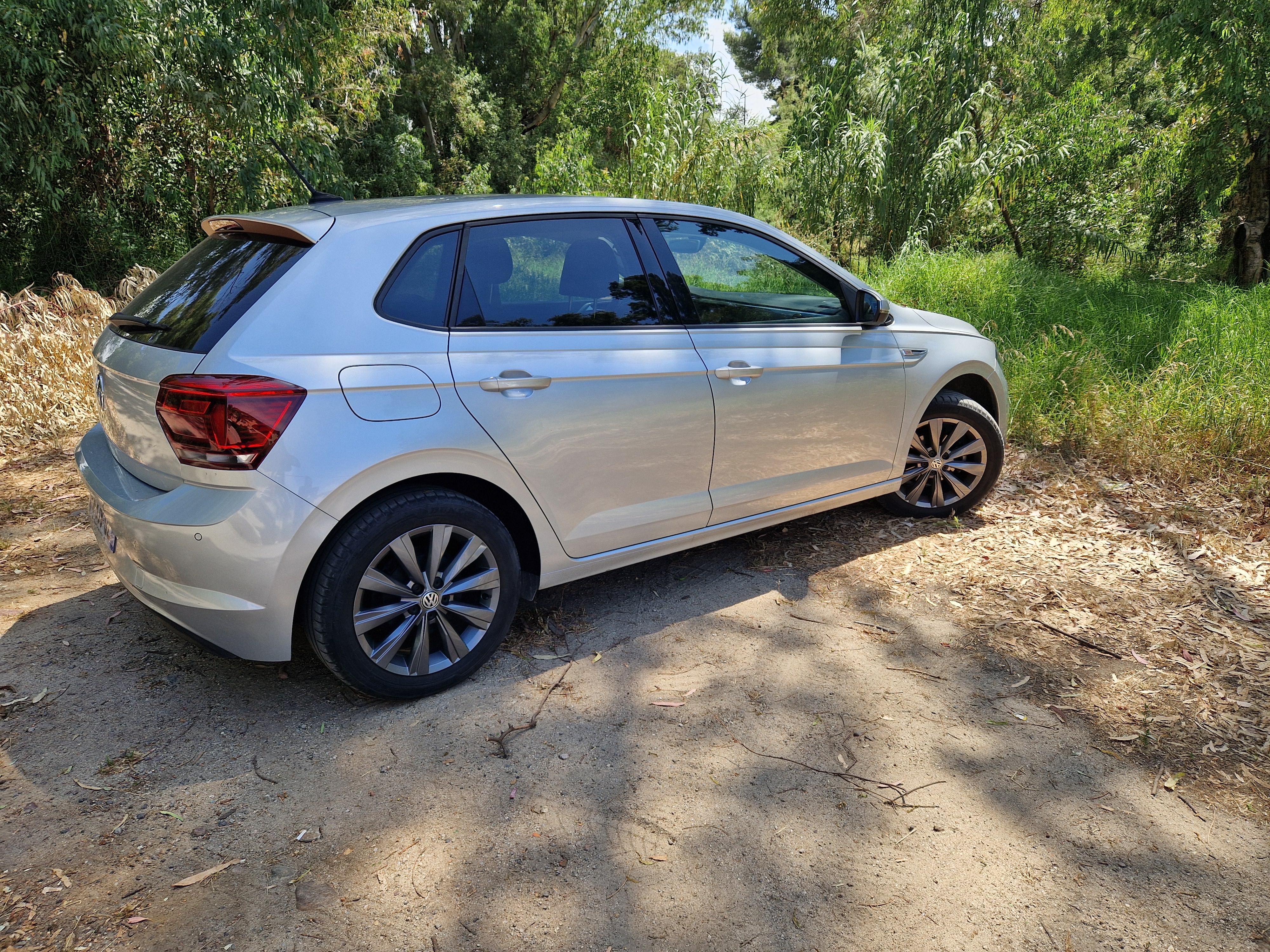 Volkswagen POLO 2020 in Calvi
