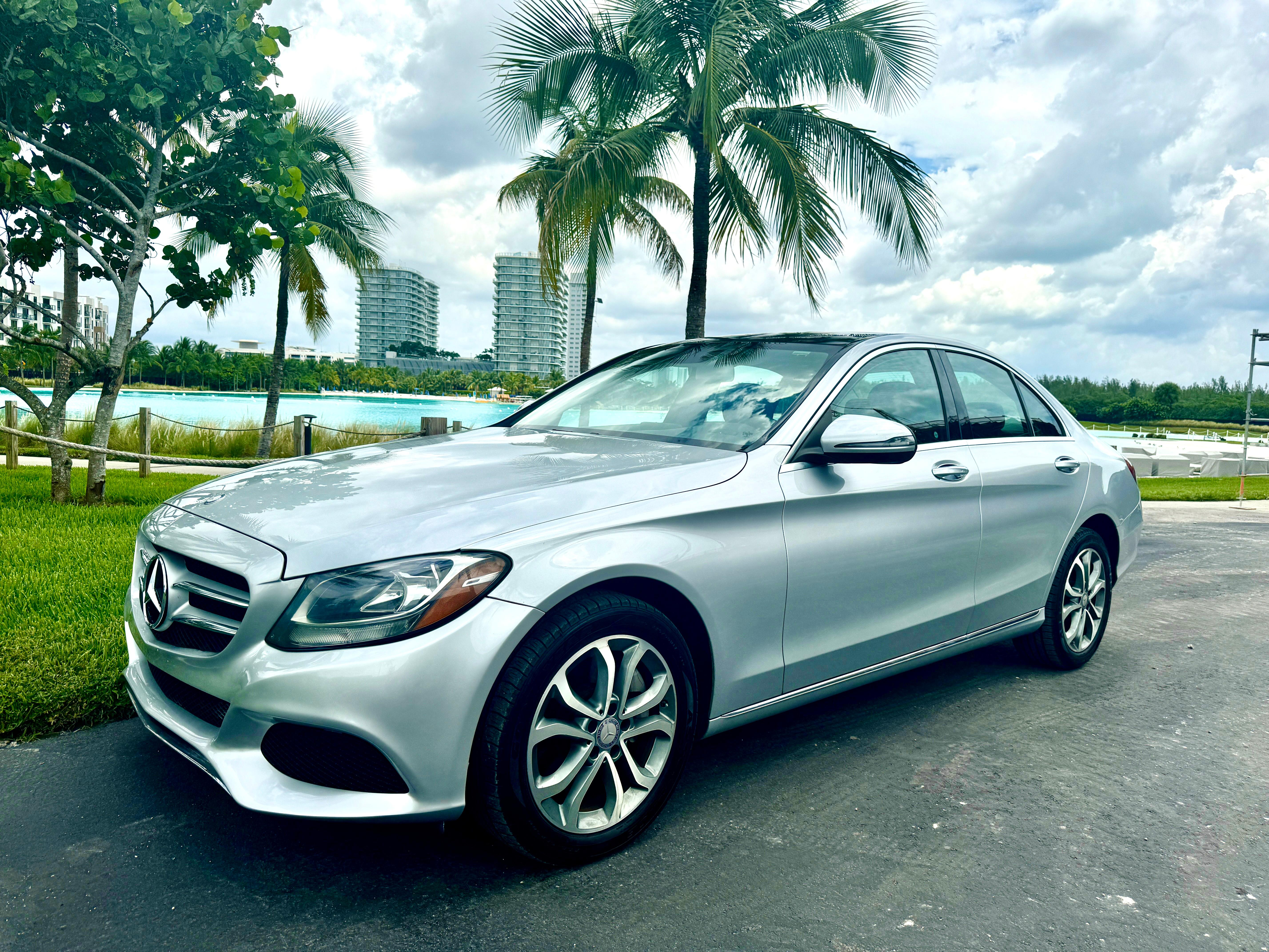 Mercedes-Benz C-Class 2017 in 
