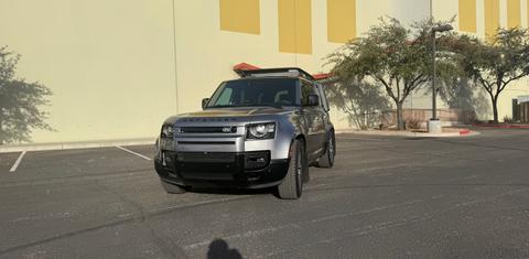 Land Rover Defender 2023