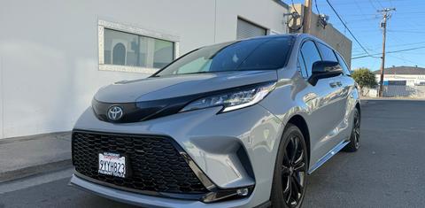 Toyota Sienna 2025