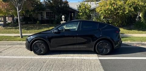 Tesla Model Y 2026