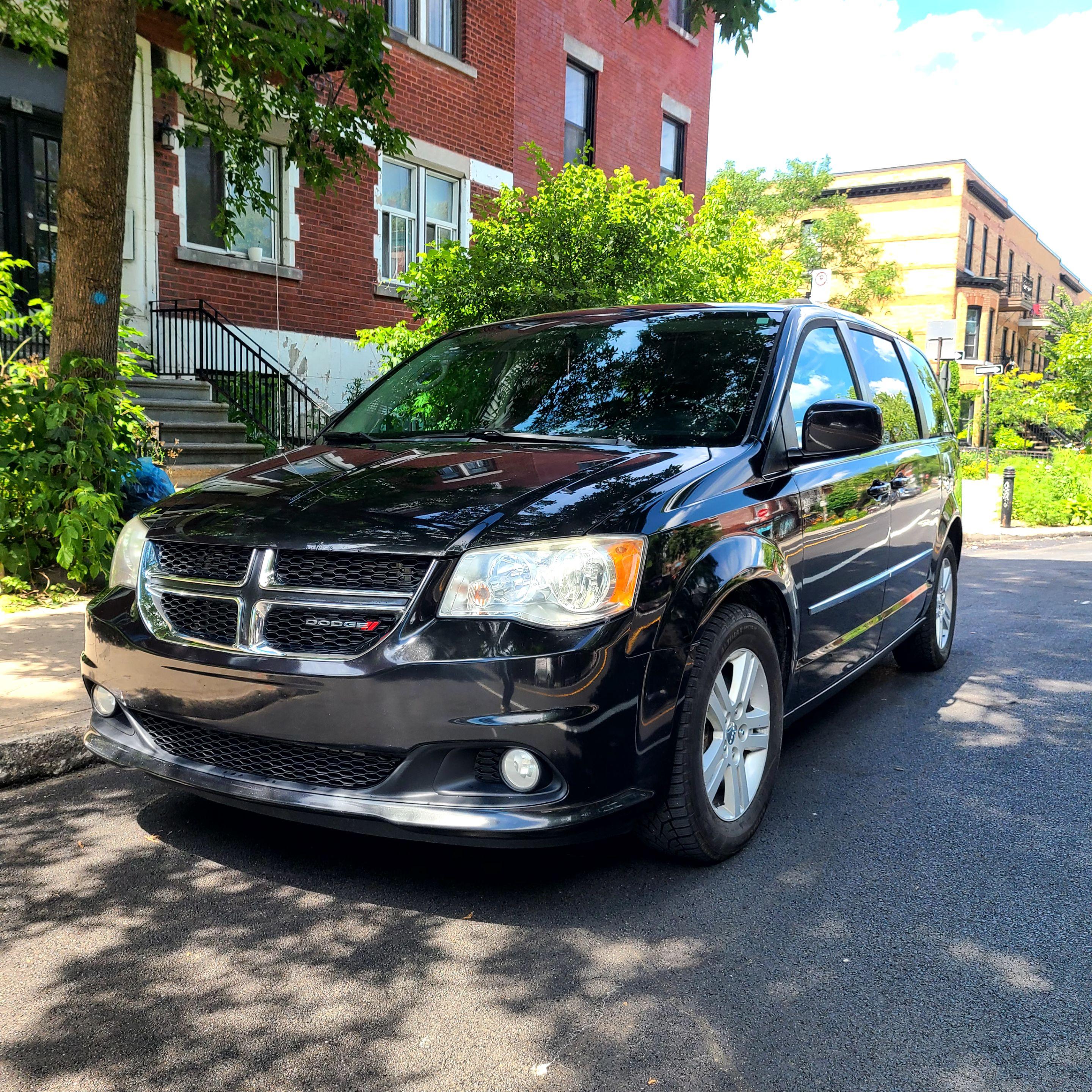 Dodge Grand Caravan 2014 à 