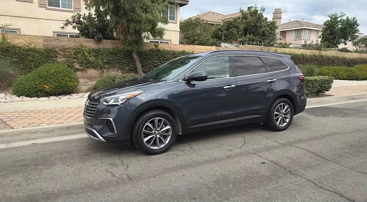 Hyundai Santa Fe 2017 in Fontana, CA