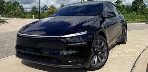 Tesla Model Y 2026
