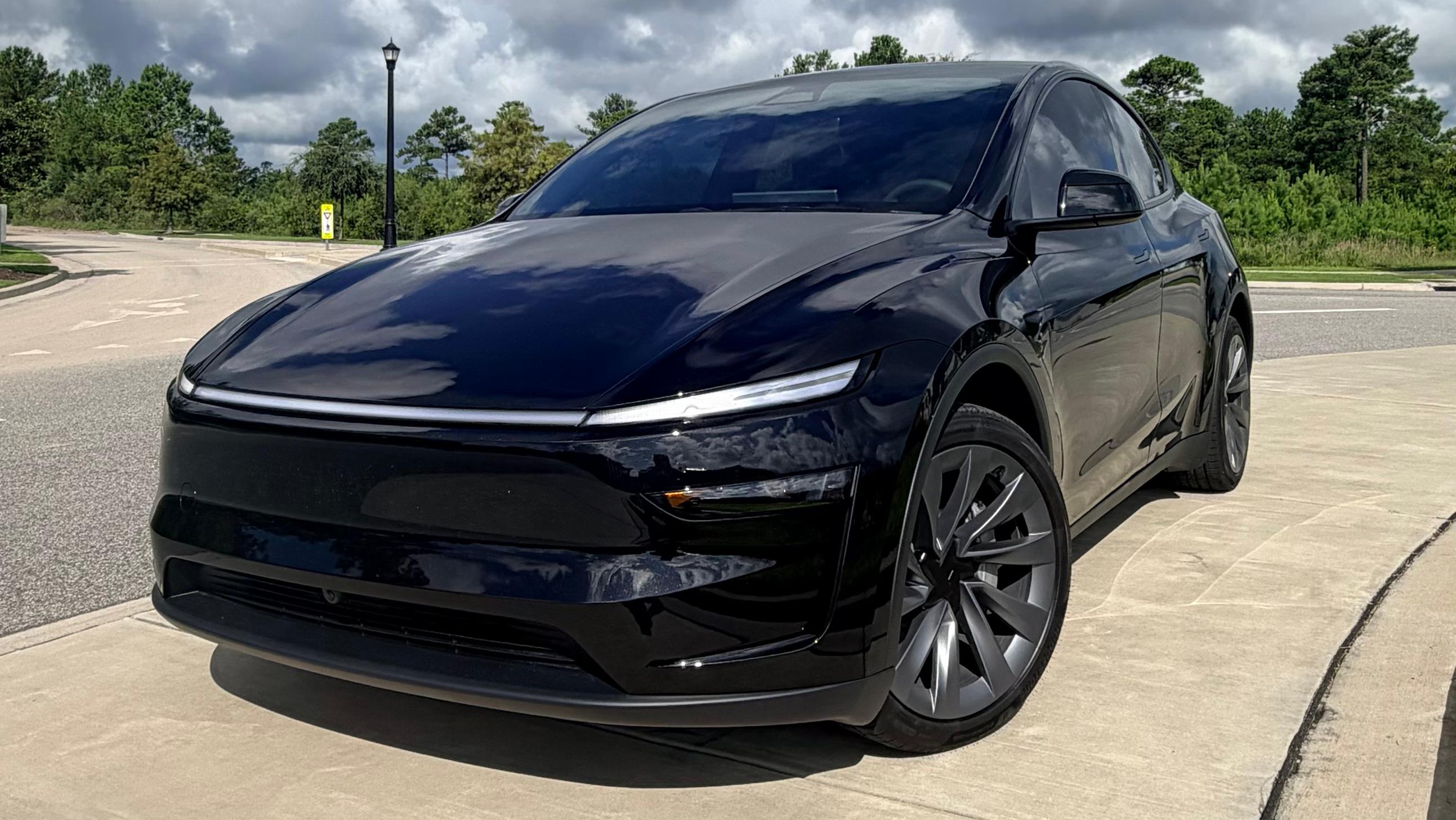Tesla Model Y 2026 in Myrtle Beach, SC