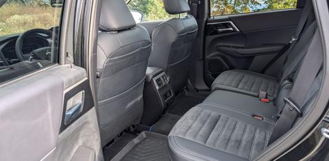 Mitsubishi Outlander Plug-In Hybrid 2024
