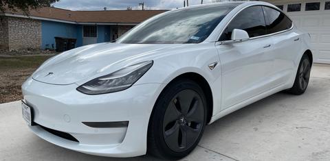 Tesla Model 3 2020