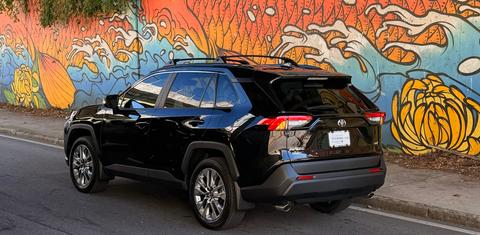 Toyota RAV4 2025
