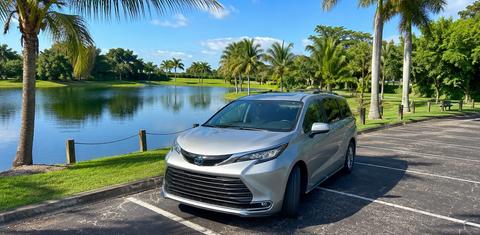 Toyota Sienna 2021