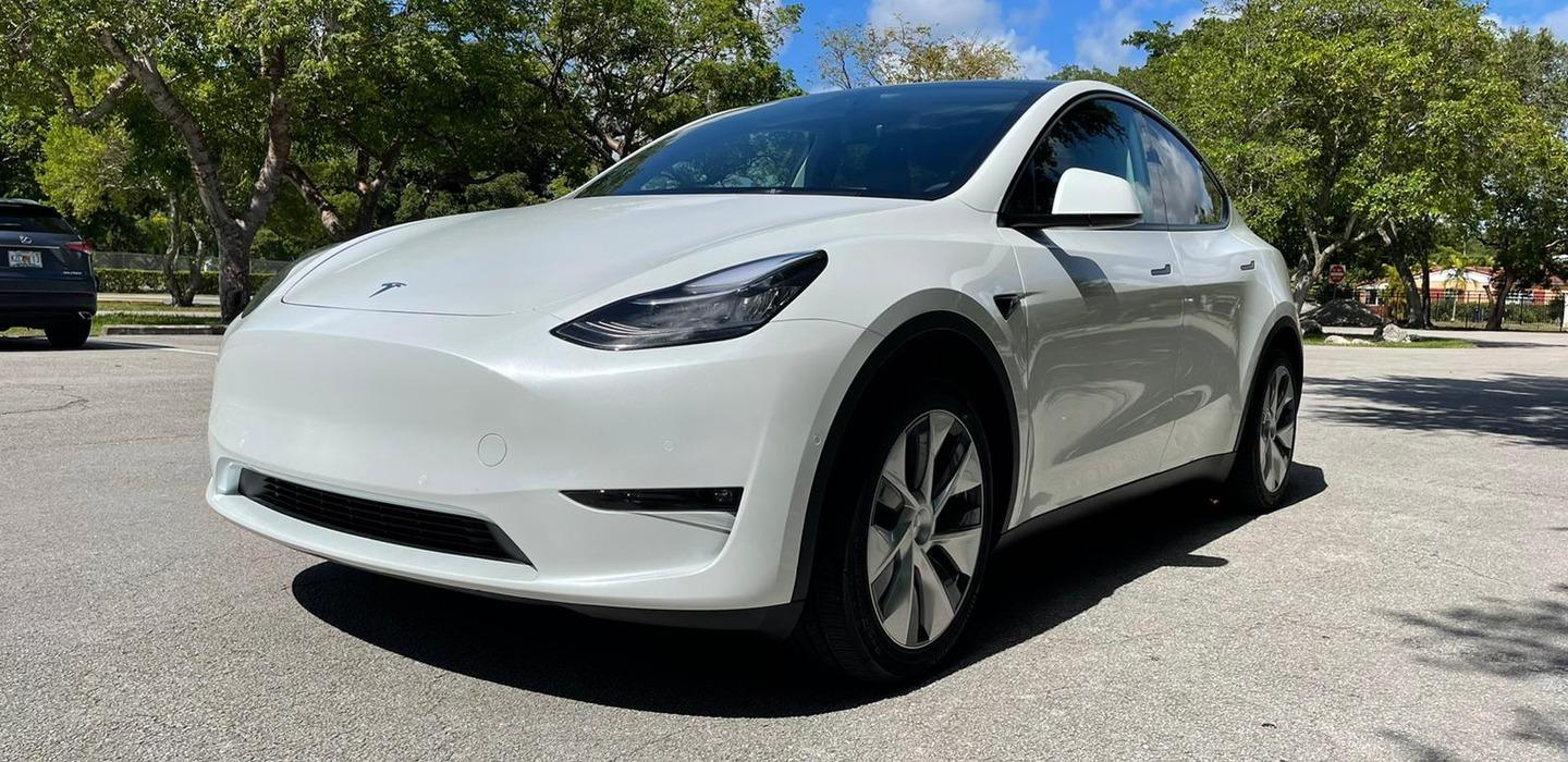Tesla Model Y 2021 in Pooler, GA