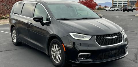Chrysler Pacifica 2023