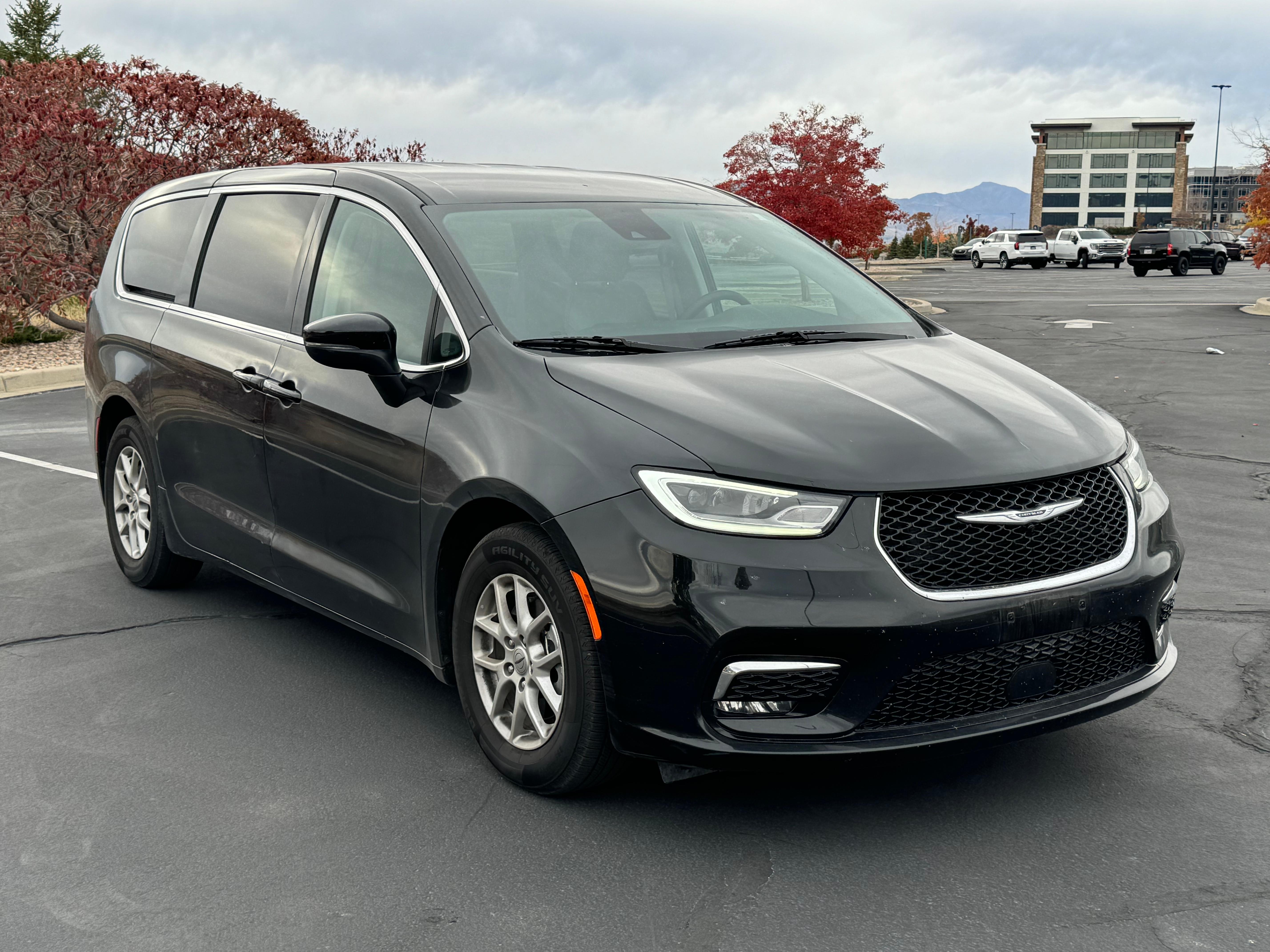 Chrysler Pacifica 2023 in Lehi, UT