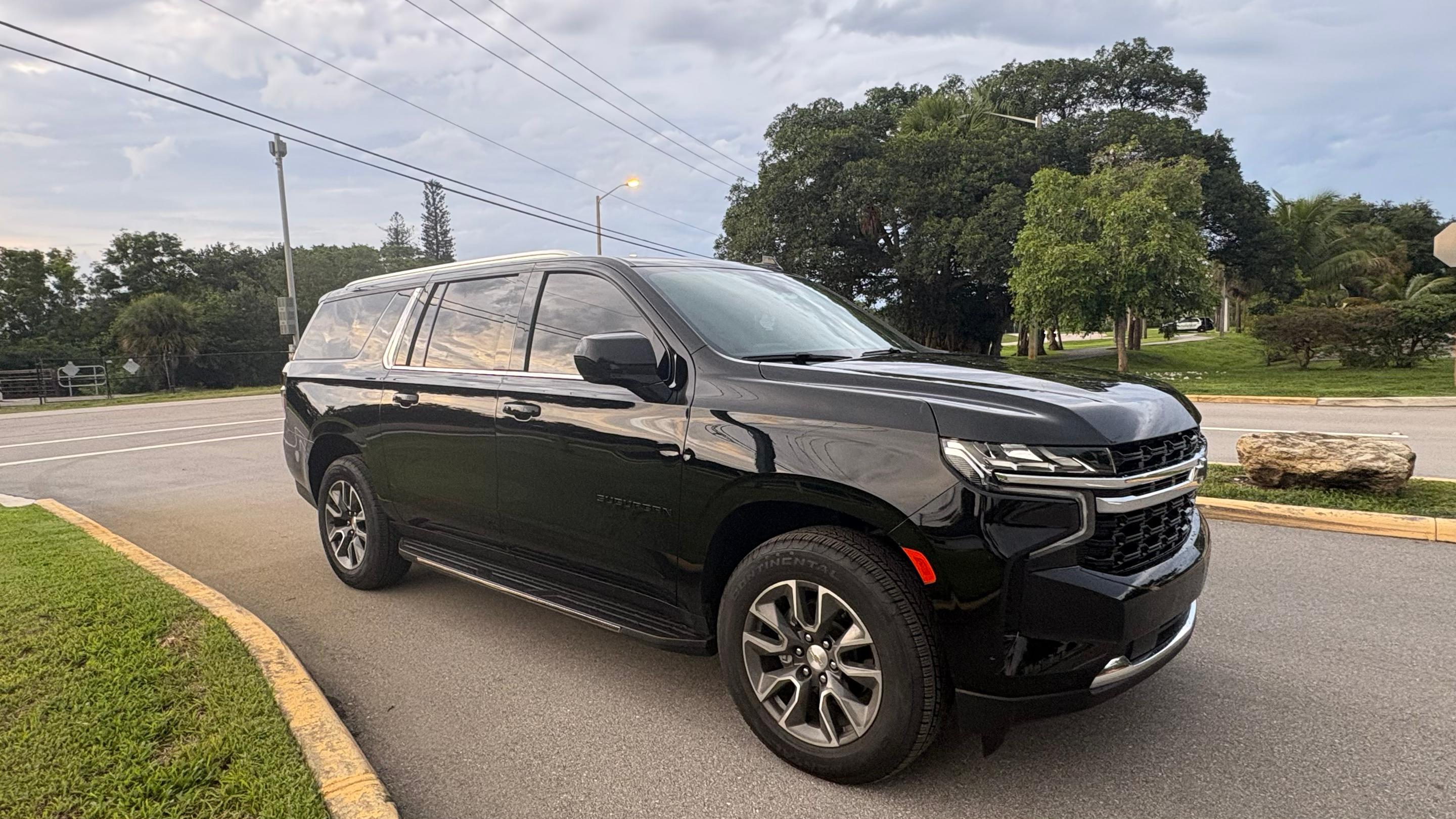 Chevrolet Suburban 2024 in Deerfield Beach, FL