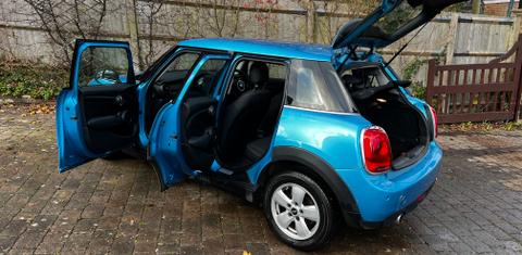 MINI Cooper 2018