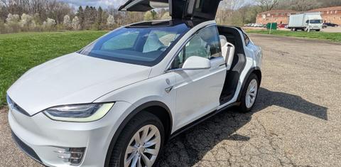 Tesla Model X 2019