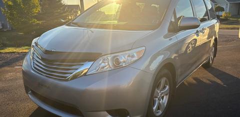 Toyota Sienna 2017