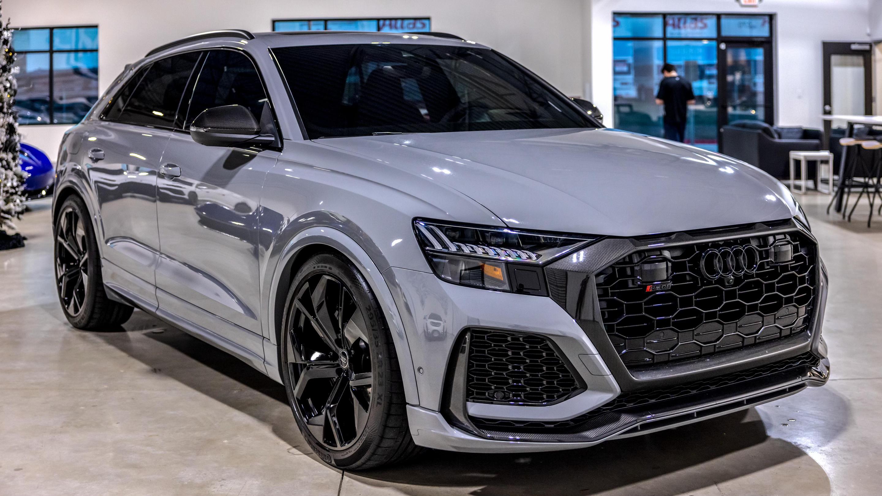 Audi RS Q8 2024 in Austin, TX