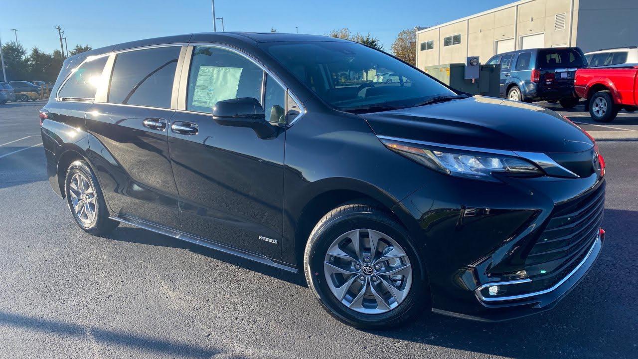 Toyota Sienna 2023 in 
