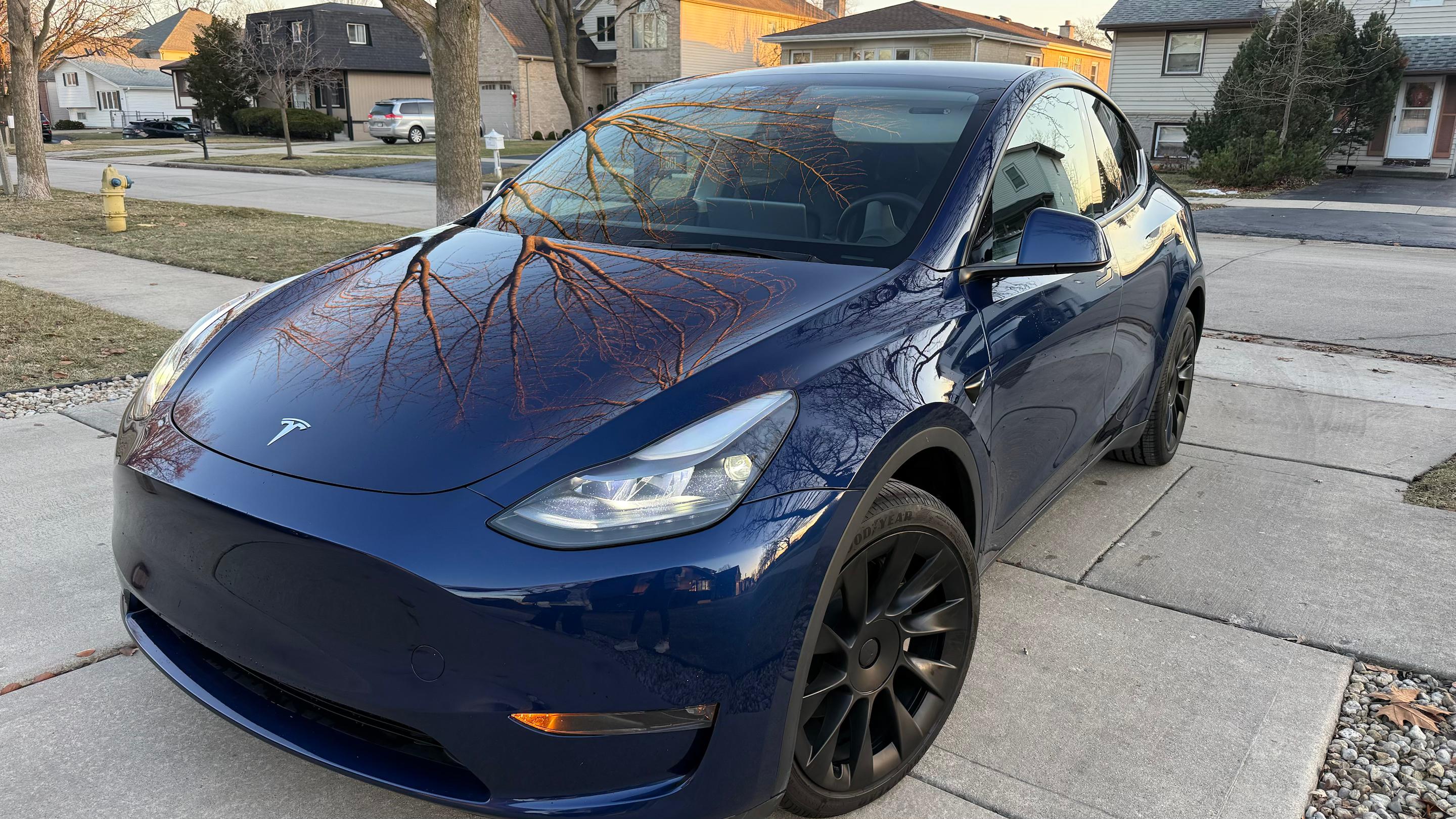 Tesla Model Y 2023 in Elmhurst, IL