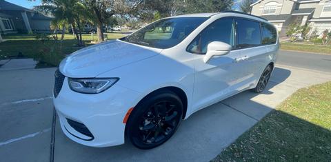 Chrysler Pacifica 2022