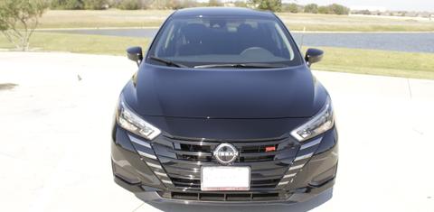 Nissan Versa 2024
