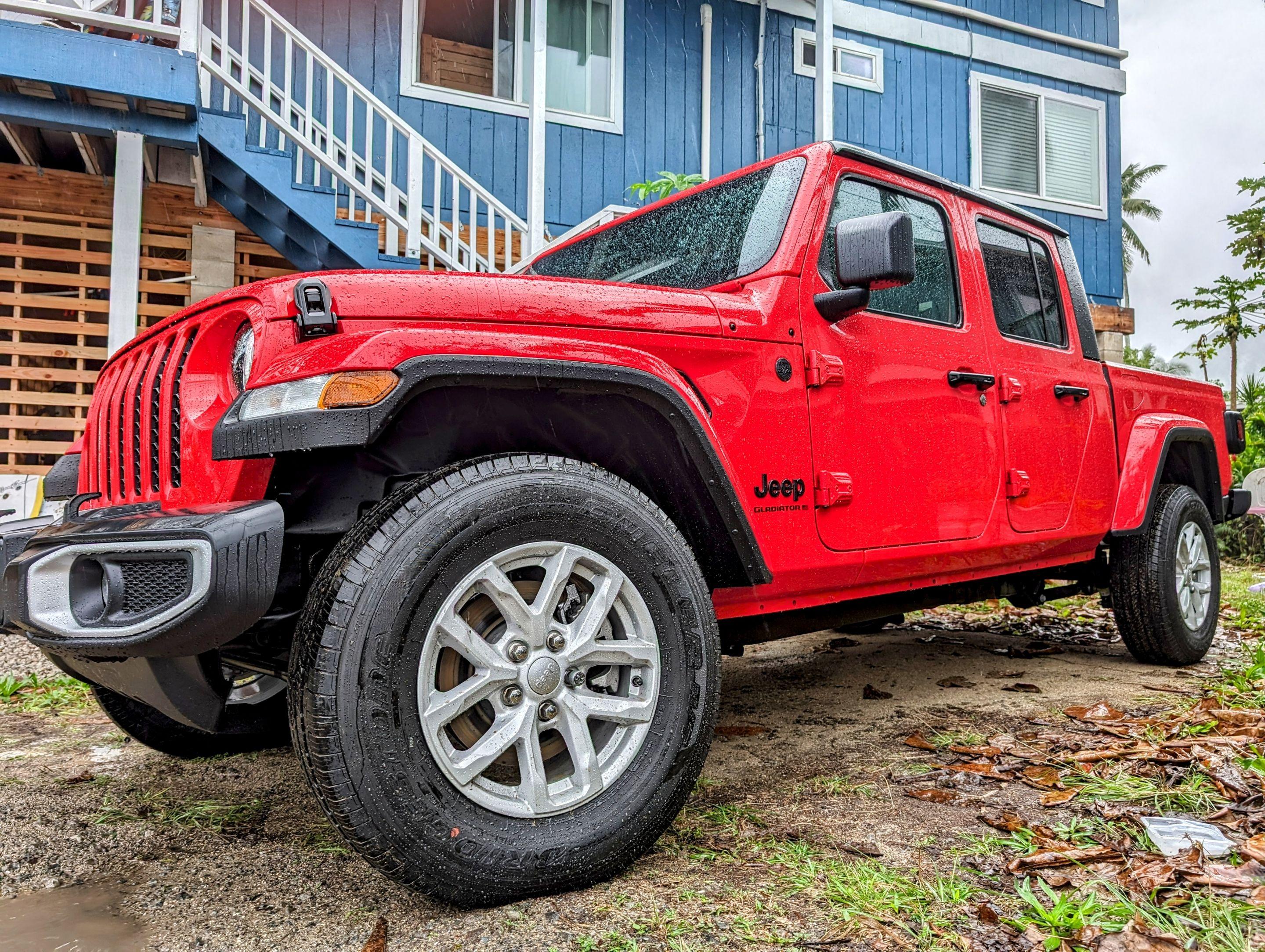 Jeep Gladiator 2023 rental in Hauula, HI by Christopher W. | Turo