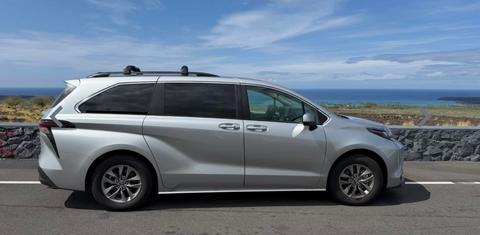 Toyota Sienna 2025