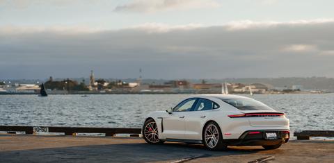 Porsche Taycan 2021