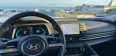 Hyundai Elantra Hybrid 2025