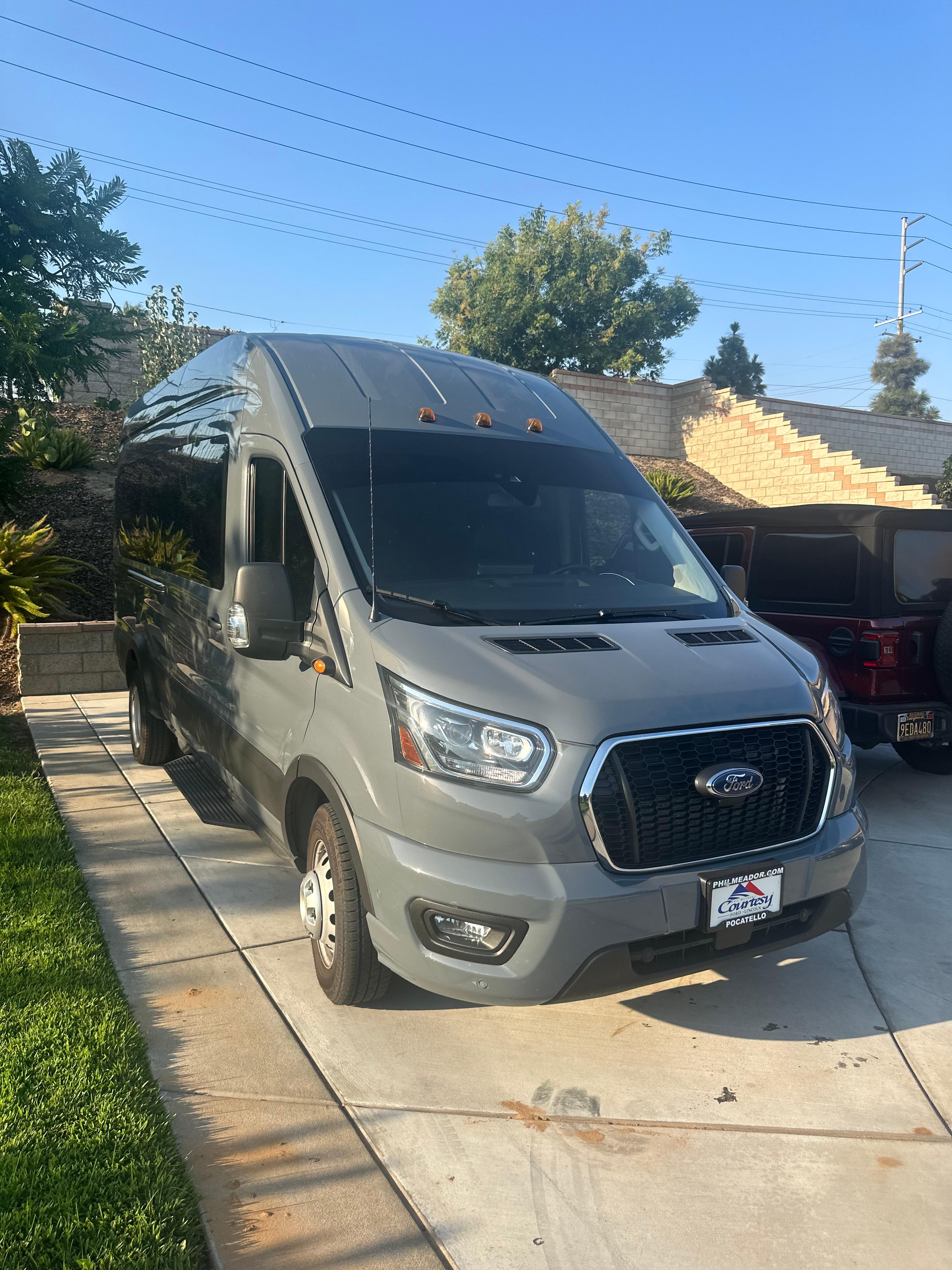 Ford Transit 2023 in Jurupa Valley, CA
