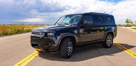 Land Rover Defender 2023