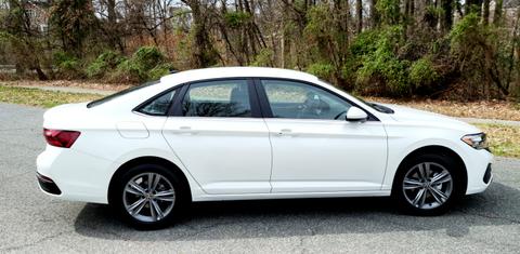 Volkswagen Jetta 2024