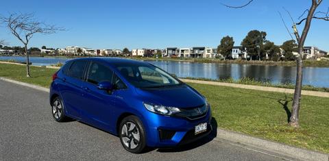 Honda Fit Hybrid 2014