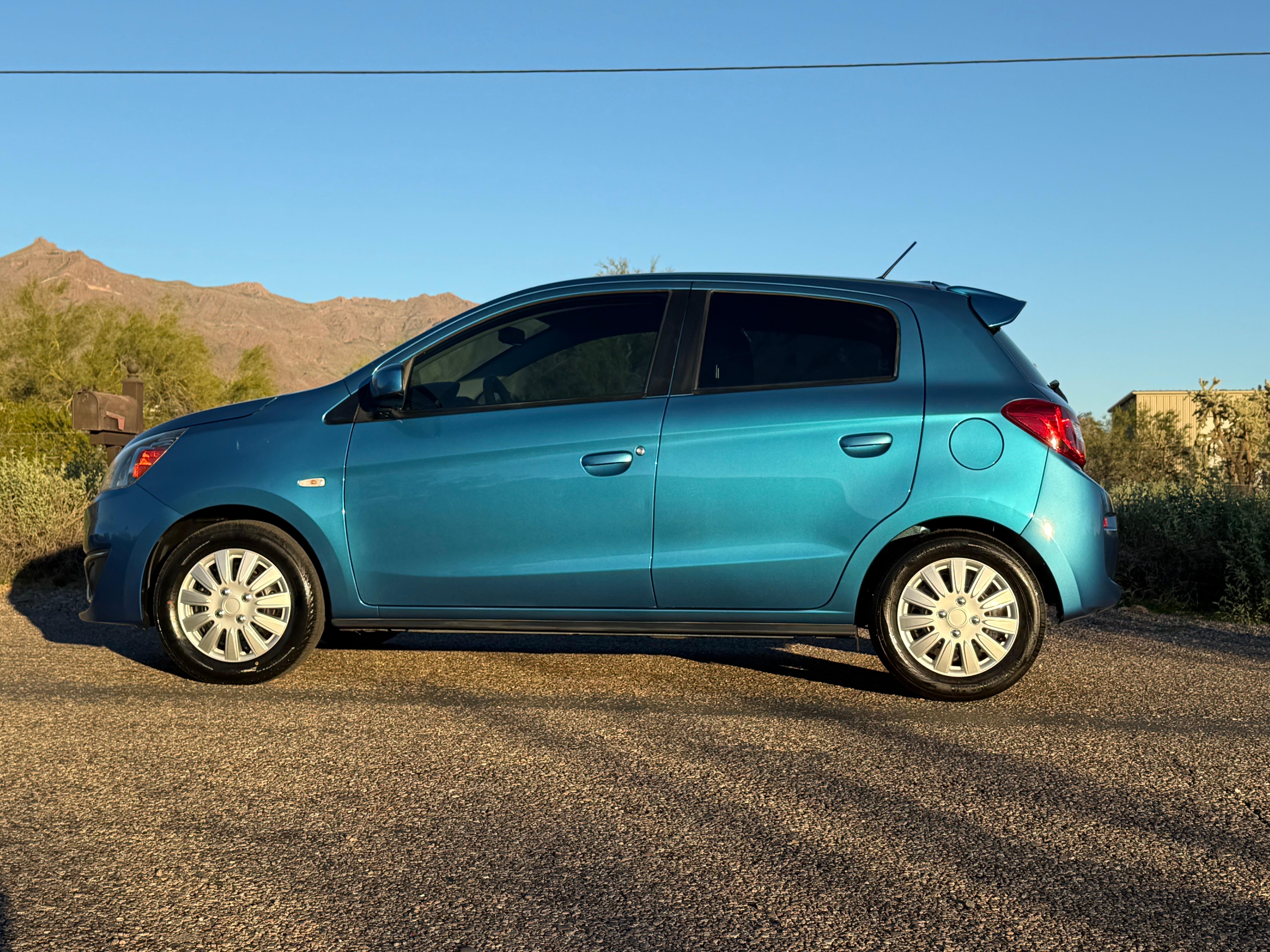 Mitsubishi Mirage 2017 in 