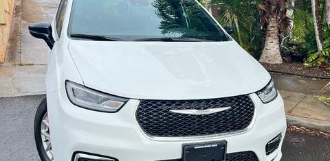 Chrysler Pacifica 2026