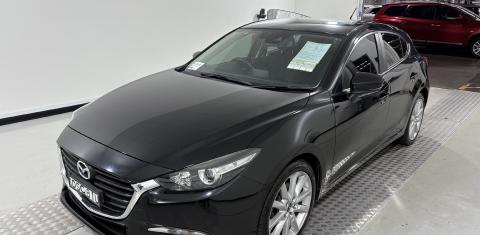 Mazda MAZDA3 2017