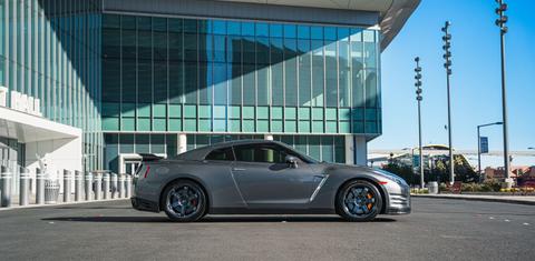 Nissan GT-R 2015