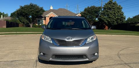 Toyota Sienna 2017