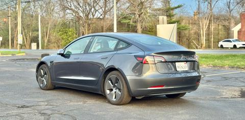 Tesla Model 3 2023