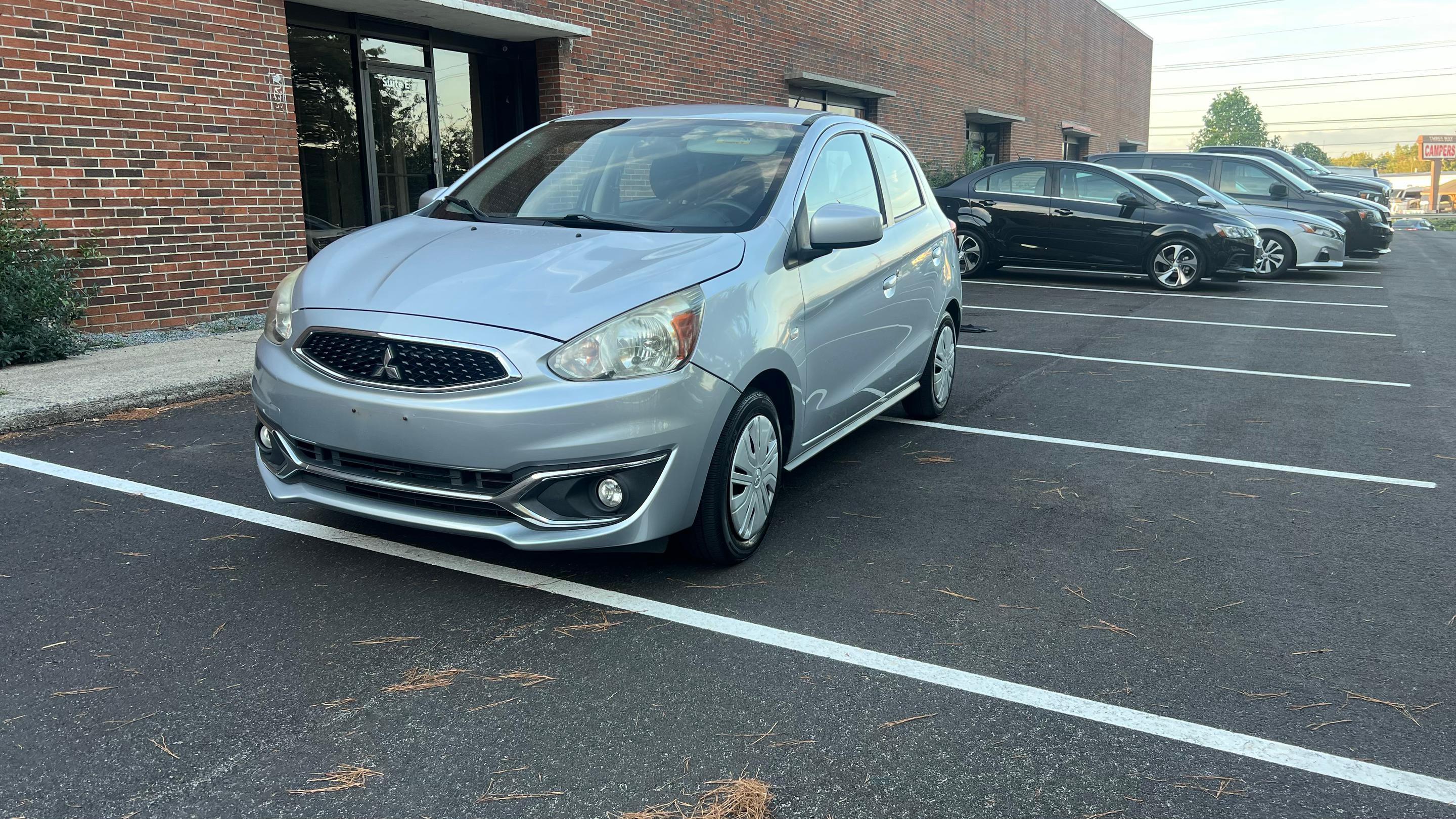 Mitsubishi Mirage 2017 in 